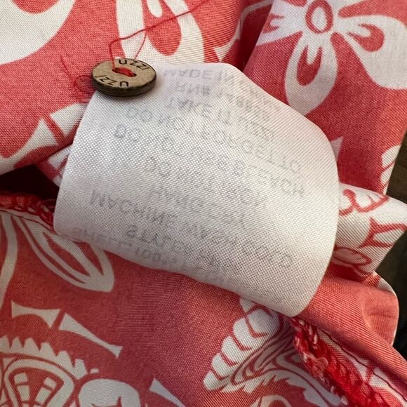 Men’s UZZI Tiki Hawaiian Button down shirt.  Size L. - Picture 11 of 11